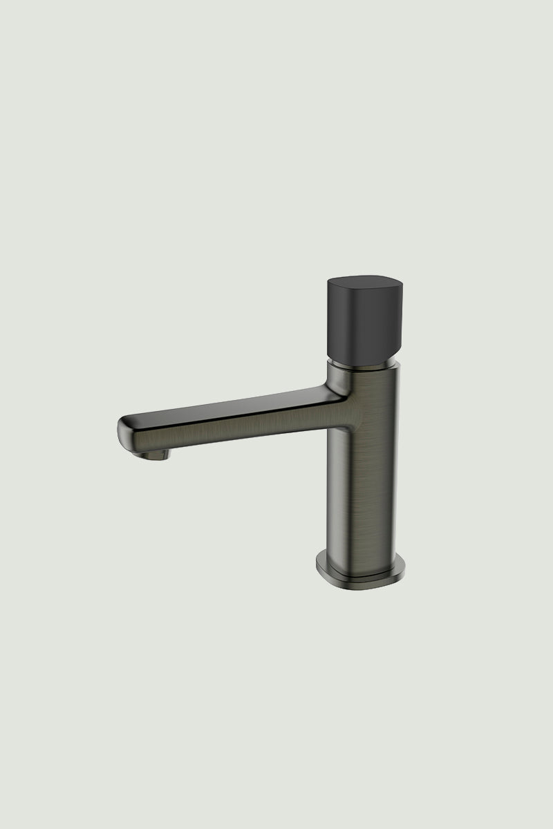 Grifería Baja Num: Elegancia y Funcionalidad | Pozzo