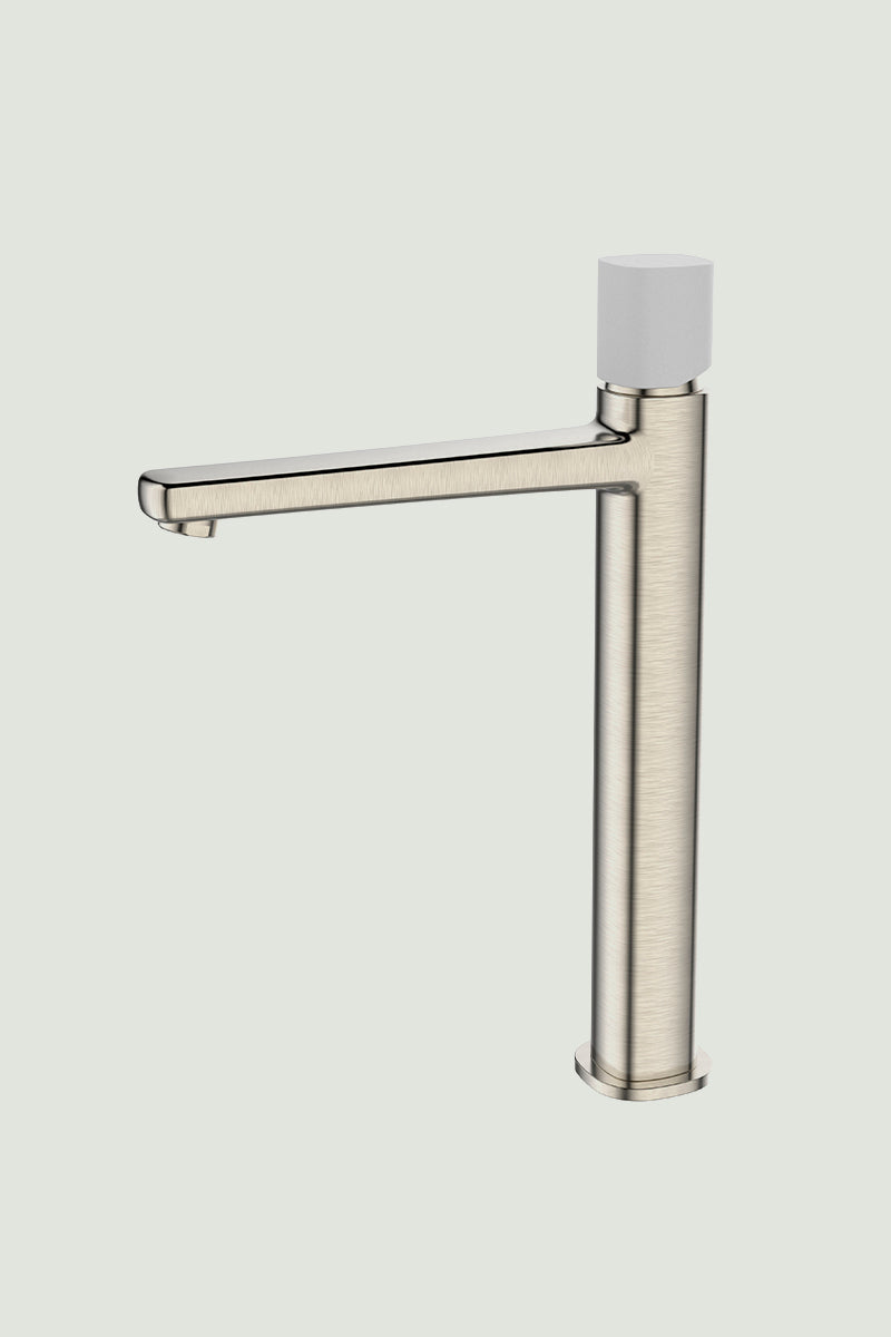 GRIFERÍA LAVAMANOS ALTA - NUM