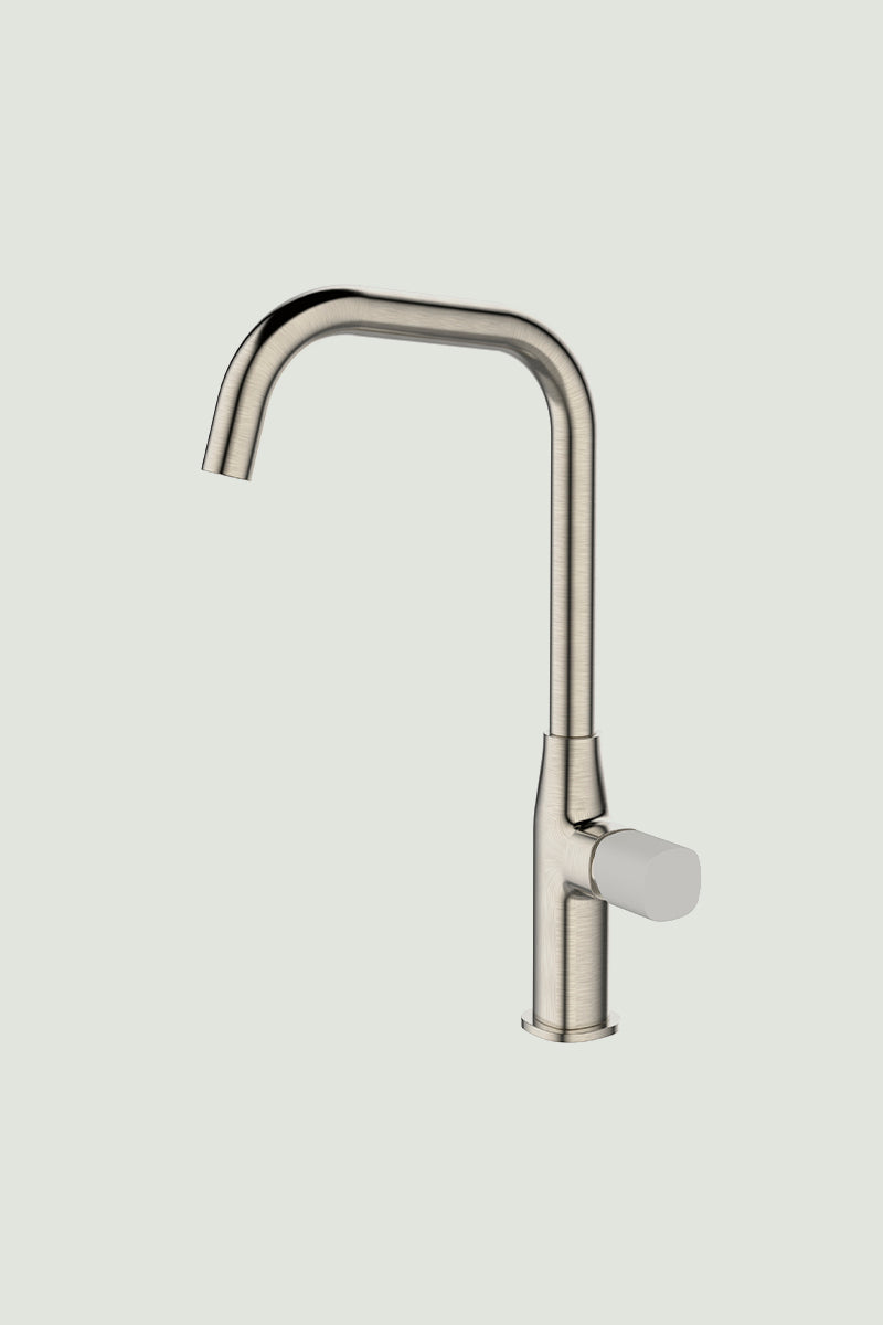 Mezclador Monocontrol Cocina KEU: Estilo y Funcionalidad |Pozzo